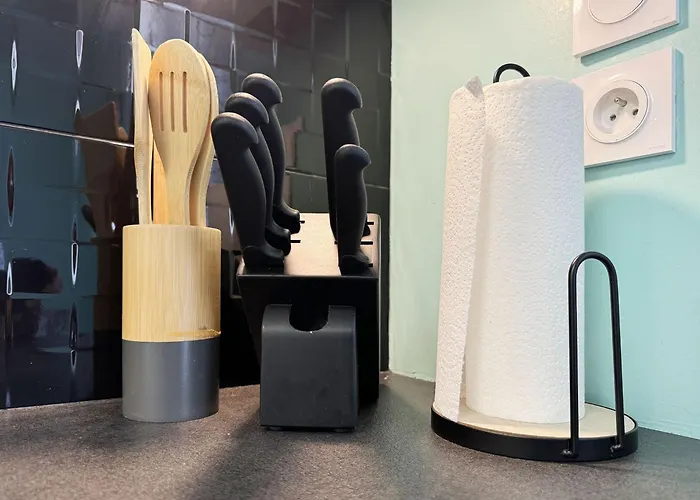 Chez Velia Grand 4 Pieces, Parking Prive Et Emplacement Ideal Apartman