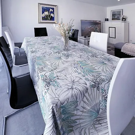 Chez Velia Grand 4 Pieces, Parking Prive Et Emplacement Ideal